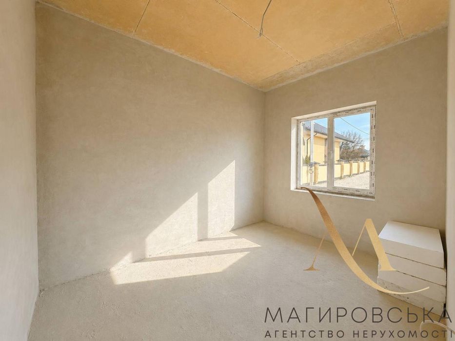 Продаж стильного будинку в Зимній Воді. єОселя!