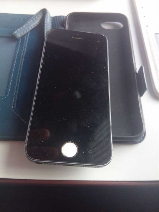 Смартфон iPhone 6S