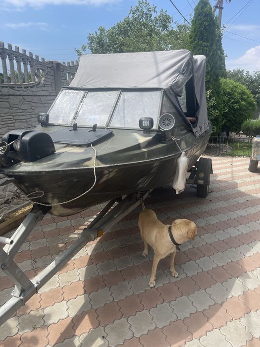 Продам лодку крым м