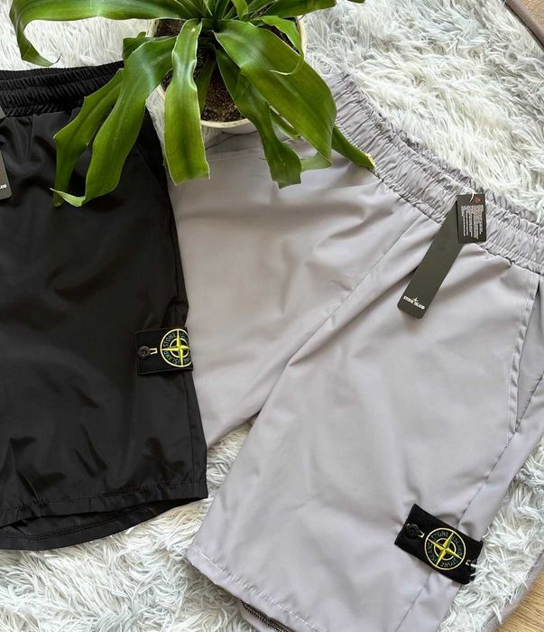 Чоловічі шорти Стон Айленд Чорні — Нейлоновые Шорты Stone Island GoreTex