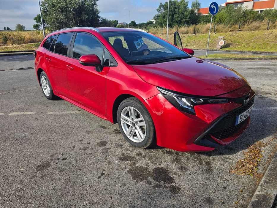 Toyota corolla de 2022 hibrido 57000km