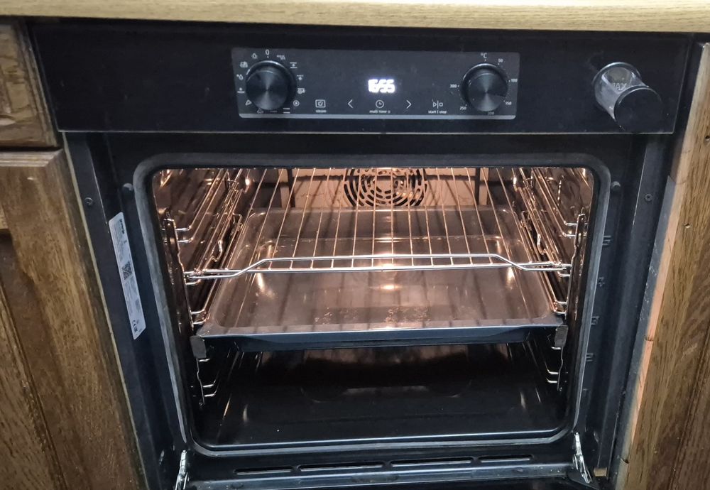 Piekarnik parowy Gorenje