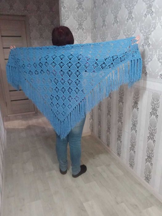 Шаль ручної роботи