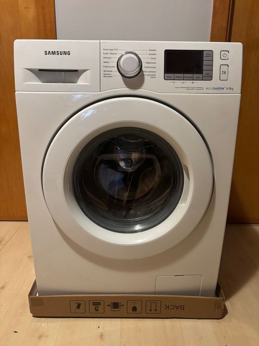 Pralka Samsung Eco Bubble WF60F4E3W2W