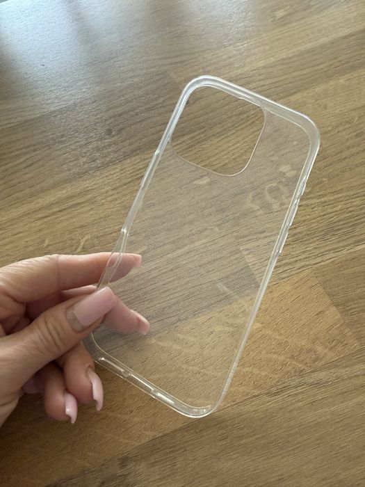 Przezroczyste etui na Iphone 16 pro