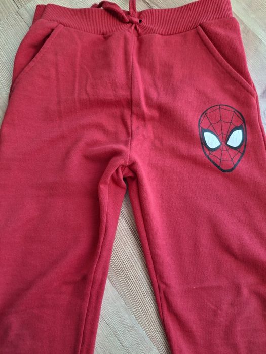Spodnie chłopięce Spiderman 134