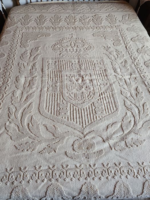 Colcha o Conquistador e Bege