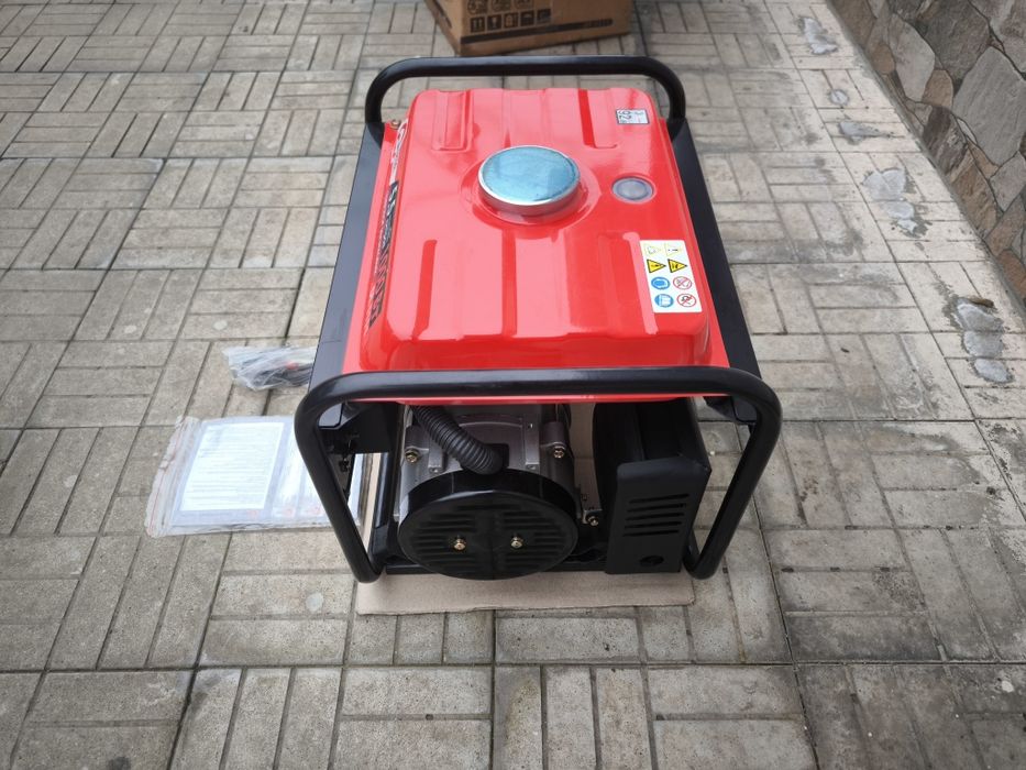 Продам генератор 1кВт