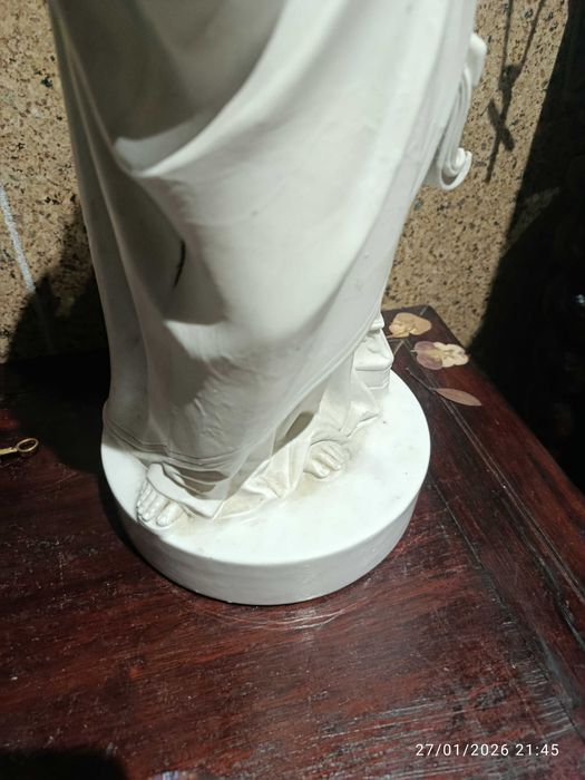 Cristo Le Nova Bossano Porcelana séc XVIII Itália 39 cm