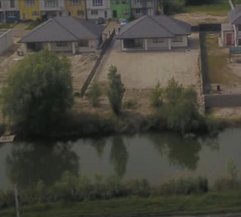 Продам клубний дім 130 кв 3 кім вихід на воду Гнідин Гнедин