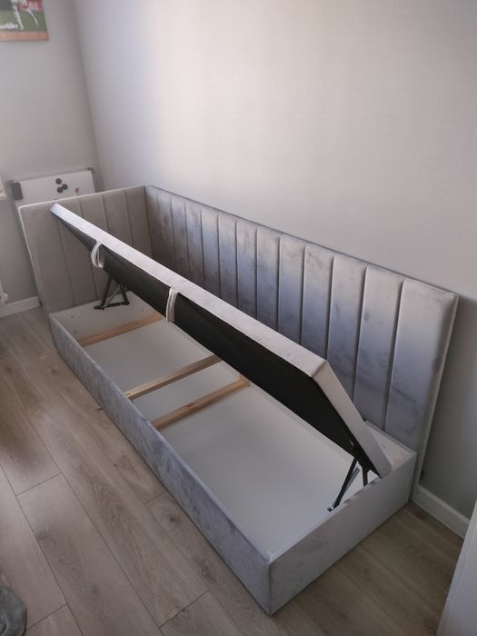 Łóżko tapicerowane INTARIO A44 70x200