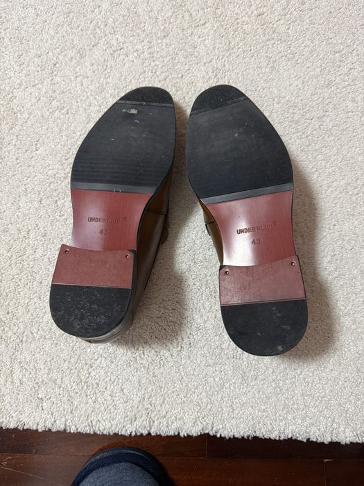 Sapatos formais castanhos Under blue