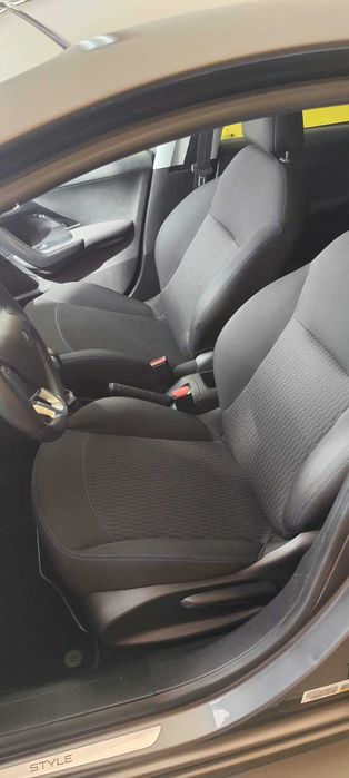 Peugeot 208 1.2 VTI Style 58000km