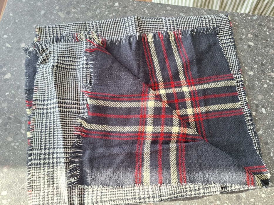 szal damski lub męski