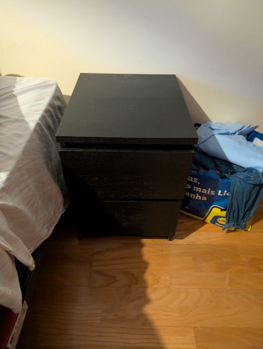 Mesa de cabeceira