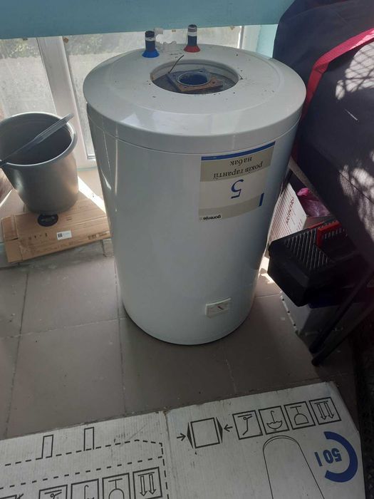Продам чугунную батарею б/у + отопительный котел 80 л. б/у
