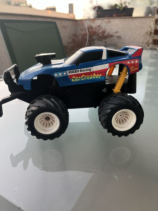 Carro telecomandado NIKKO