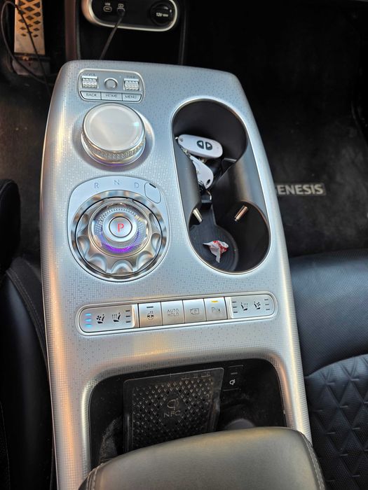Genesis GV60 — fotografia 3
