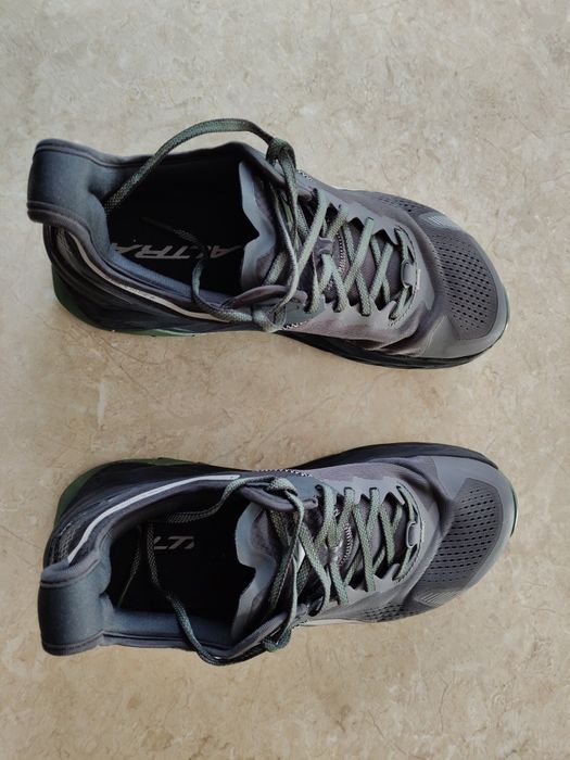 Altra Olympus 5 Vibram Megagrip – buty trail / trekking – stan bdb r45 / 44.5