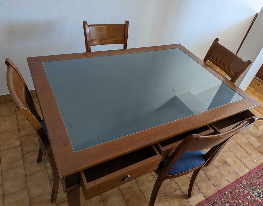 Mesa de escritório com 4 cadeiras - madeira de cerejeira maciça