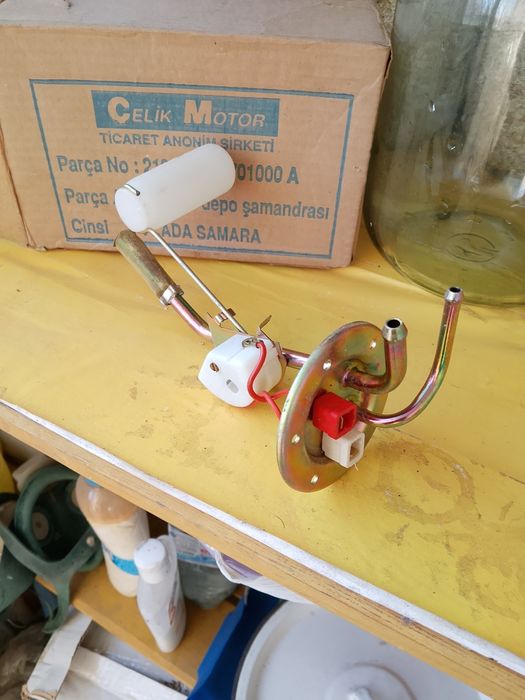 Датчик уровня топлива Лада Самара