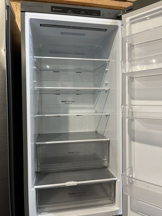 Холодильник LG , 2.03/60 , GBP62P2NCC