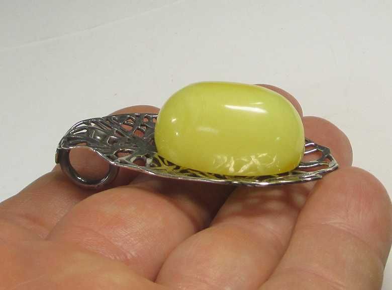 Wisiorek srebro 925 z bursztynem 12,90 gr