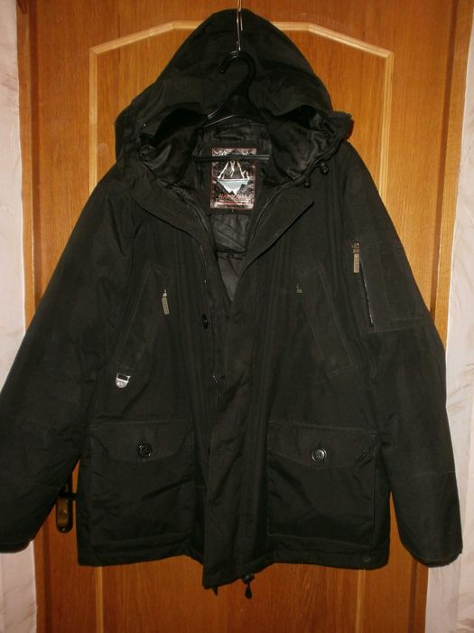 Куртка парка Harikana, чёрная, разм. L, наш 56. ПОГ-70 см