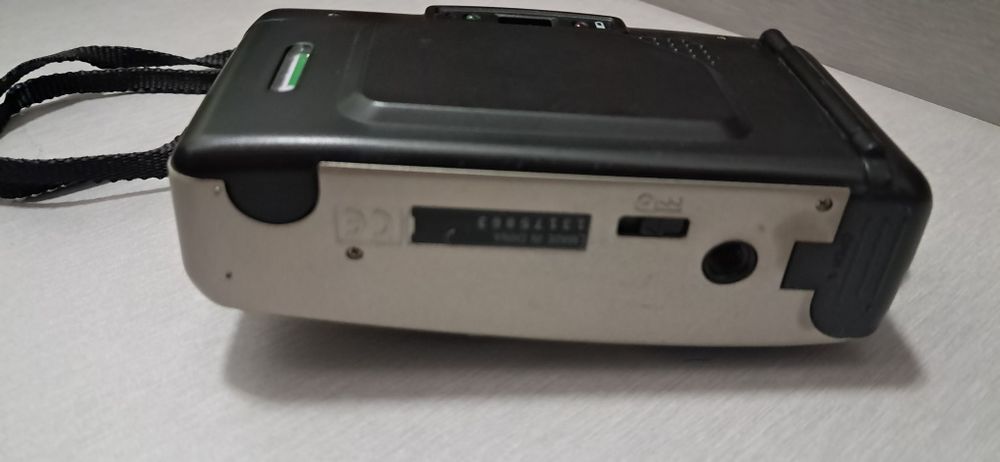 Maquina Fotografica de rolo Ricoh LX 10