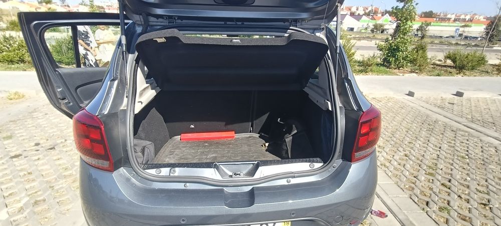 Dacia Sandero — fotografia 7