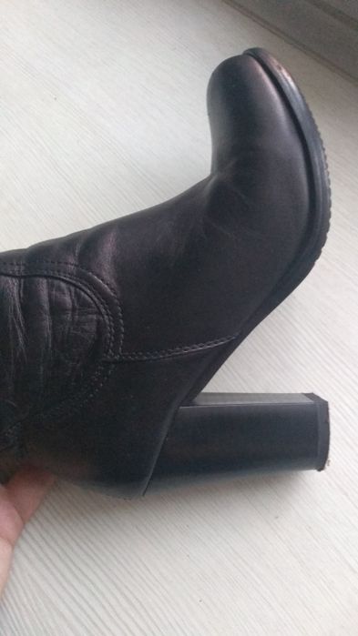 Kozaki Lasocki czarne r. 37