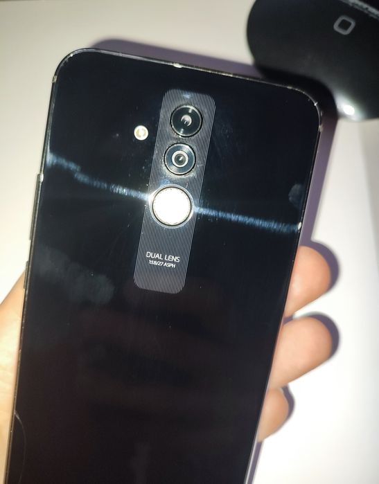 Telefon Huawei Mate 20 lite