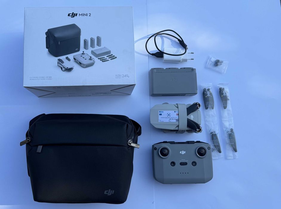 Dron DJI Mini 2 fly more combo stan idealny