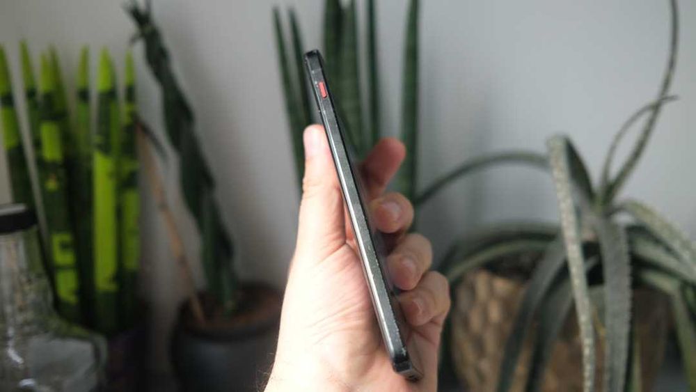 Motorola thinkphone 8/256gb 1 Sim