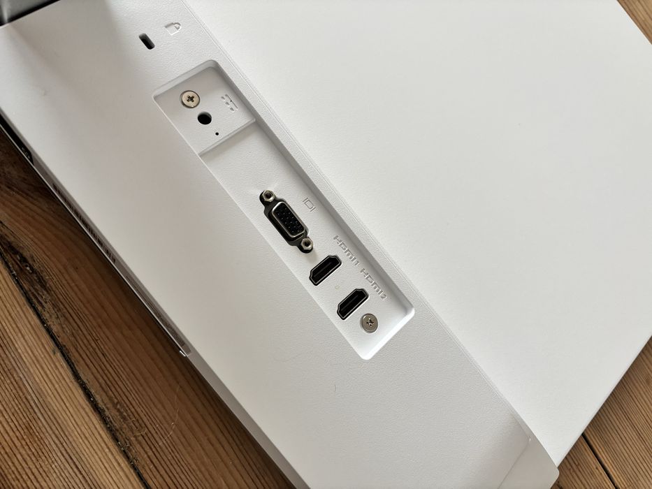 Monitor HP 27” m27fw