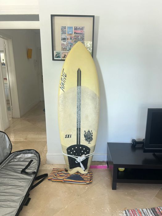 Native SX4 5’9” Surfboard – quad Setup
