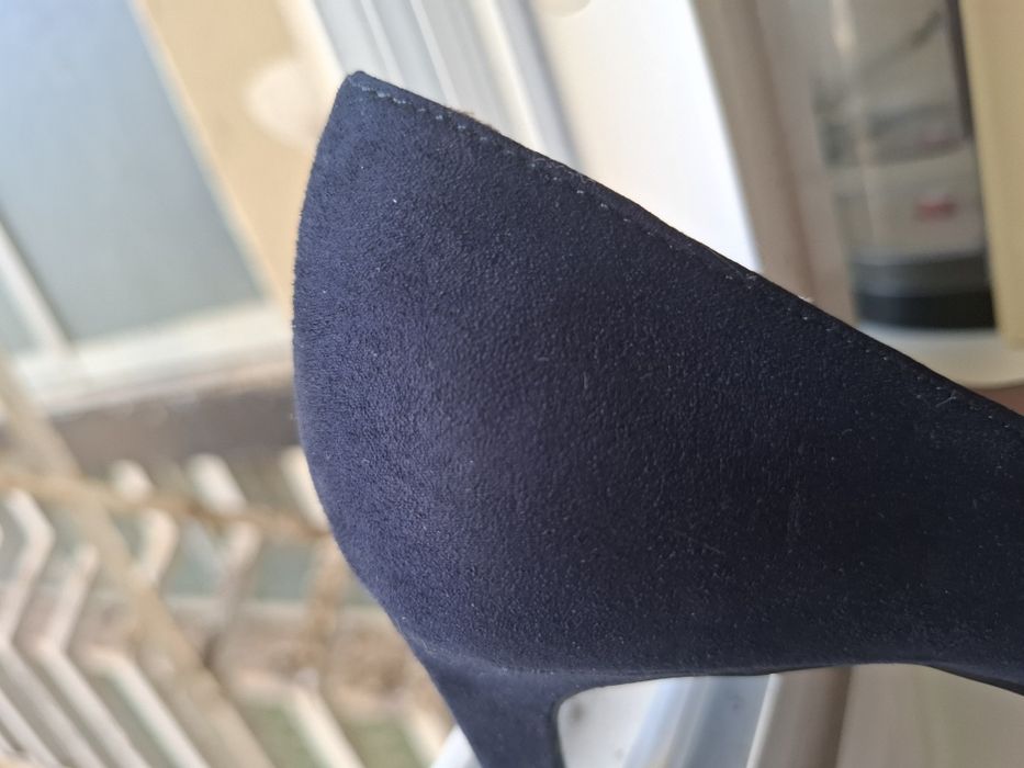 Sapato camurça azul da Zara