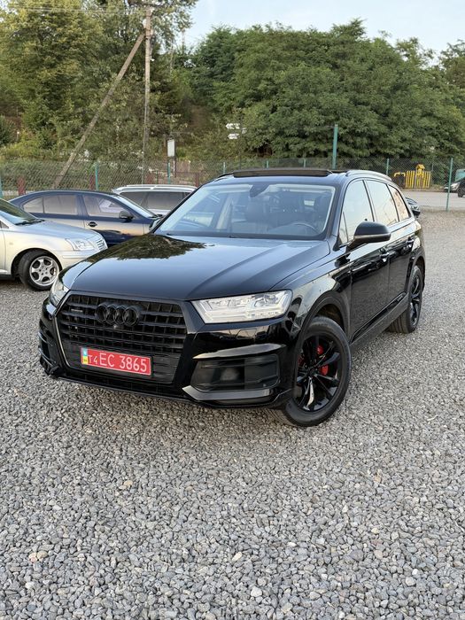 Audi Q7 3.0T Premium Black