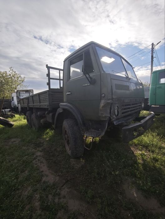 Автомобіль КАМАЗ 4310 всюдохід 6х6