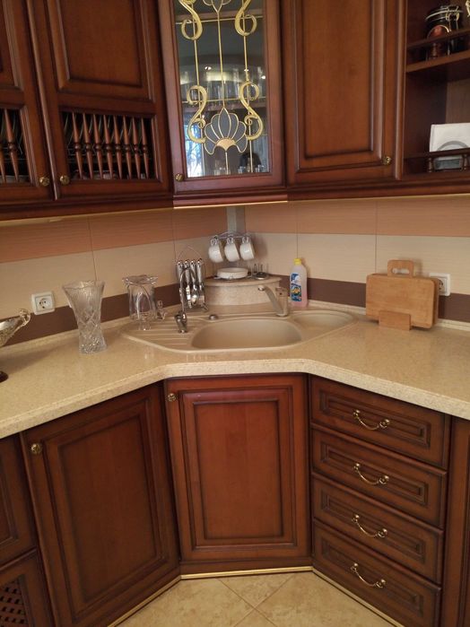 Купить кухню. Кухня на заказ. Корпусная мебель на заказ