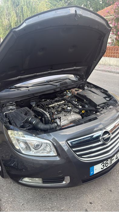 Vendo Insignia 2009