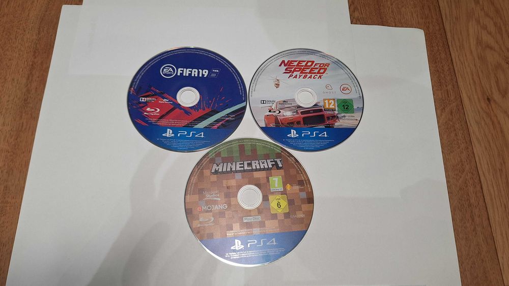 Komplet gier na konsolę ps4 Minecraft Need For Speed Payback Fifa 19 PL po polsku sprawne