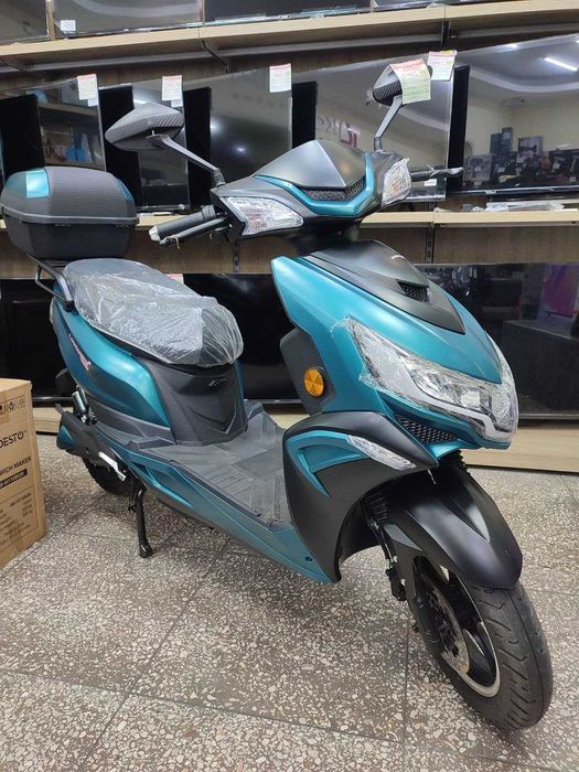 Електроскутери та електромотоцикли