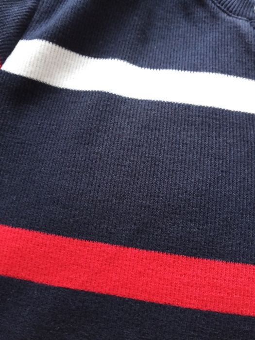 Sweter w serek męski