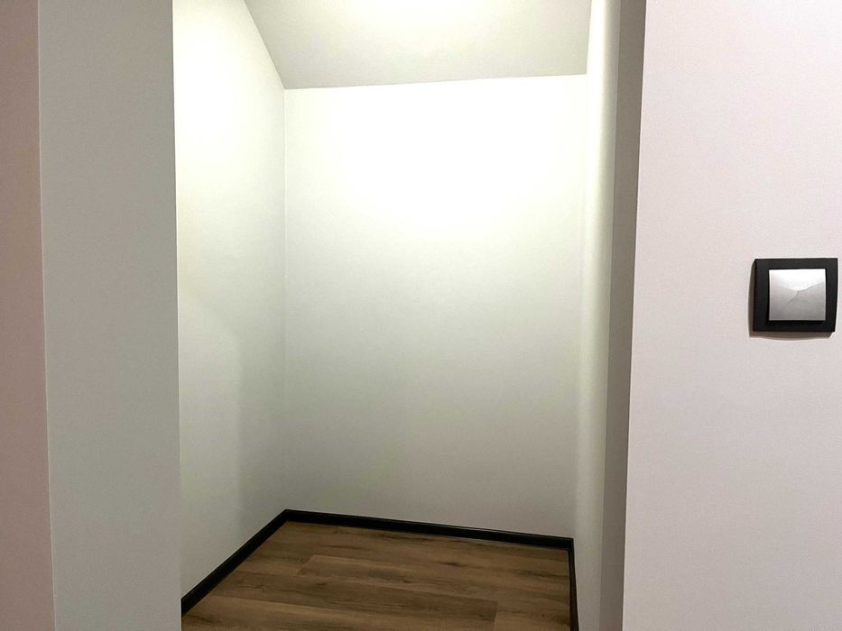 Biuro ul. Kobierzyńska miejsce postojowe w cenie - View 4