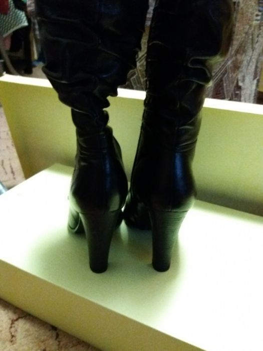 Сапоги ботфорты 39 р. из натуральной кожи зима-евро с цигейкой на змей