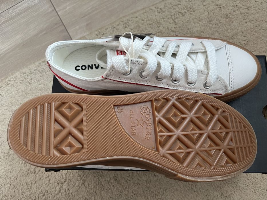 Кеди Converse шкіряні оригінал 40-41р 26,5см