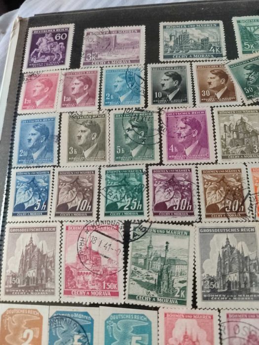 Selos internacionais (+ 1000)