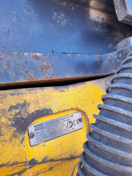 Sprzedam 2 młoty Atlas Copco do koparki Volvo + groty