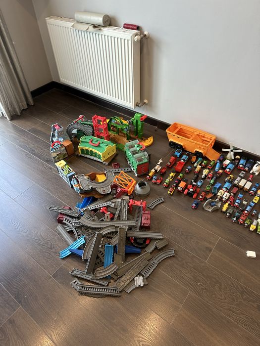 Tomek i przyjaciele megnesy trackmaster poterzny zestaw 180 wagonow